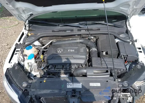 2015 Volkswagen Jetta 1.8T Sport z USA, uszkodzony, nr VIN 3VWD17AJ7FM427595